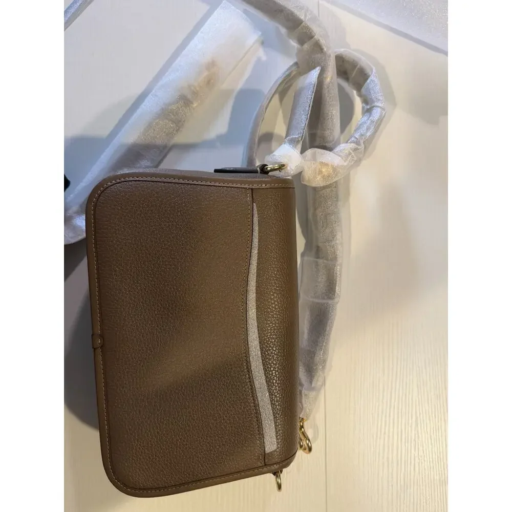 Coach nwt b10
